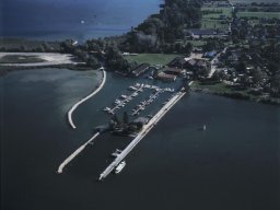 Erlach-Hafen-1977
